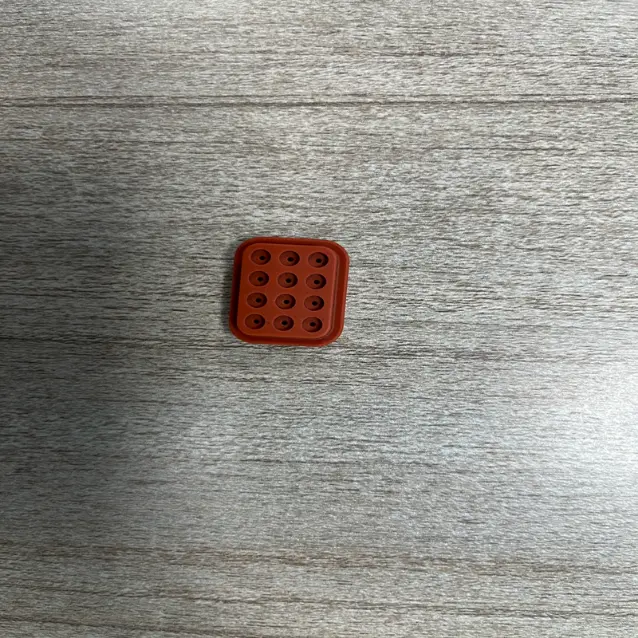 silicone connector